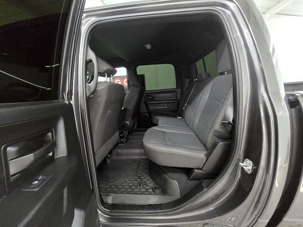 RAM 2500 Tradesman Crew Cab SWB 4WD 2023