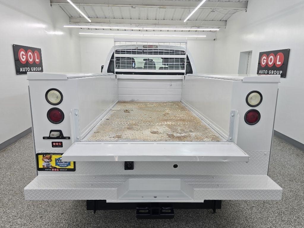 Ford F-350 SD XLT Crew Cab Long Bed 4WD 2011