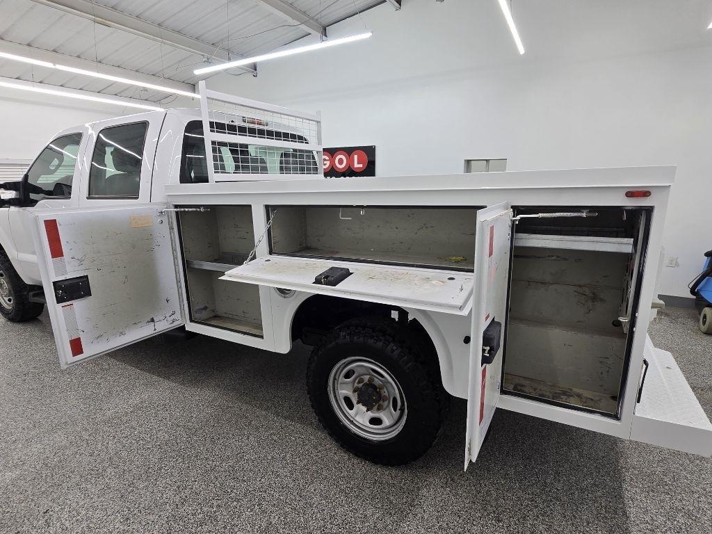 Ford F-350 SD XLT Crew Cab Long Bed 4WD 2011