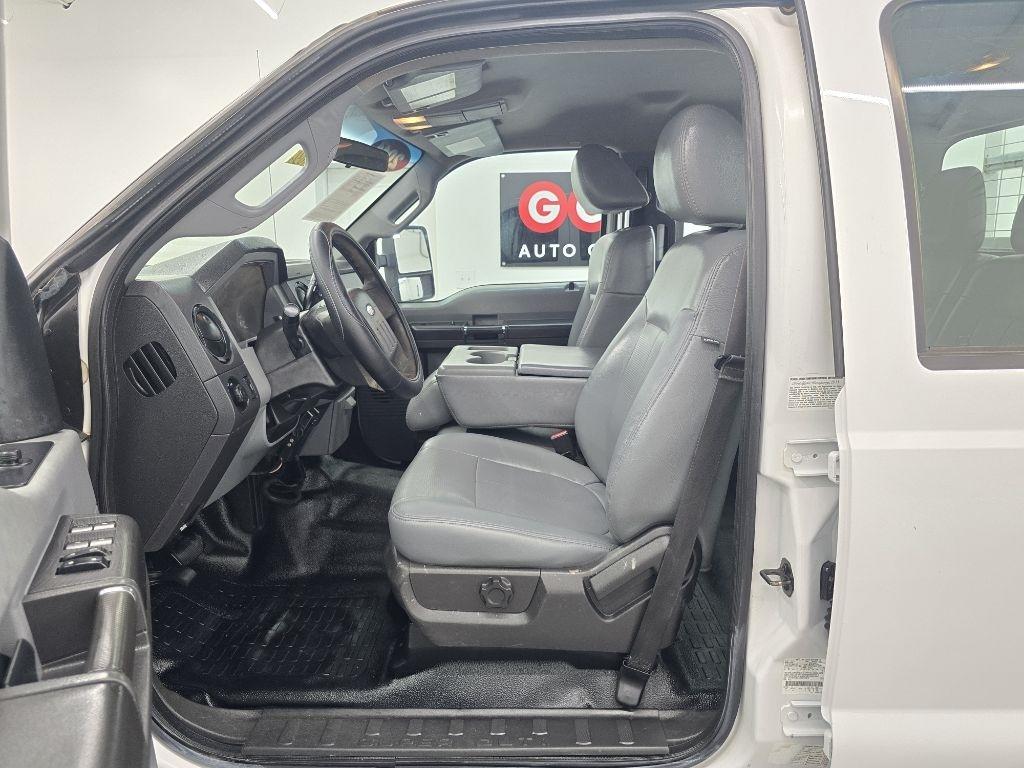 Ford F-350 SD XLT Crew Cab Long Bed 4WD 2011