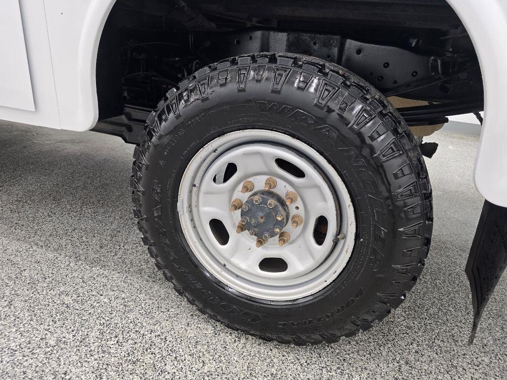 Ford F-350 SD XLT Crew Cab Long Bed 4WD 2011