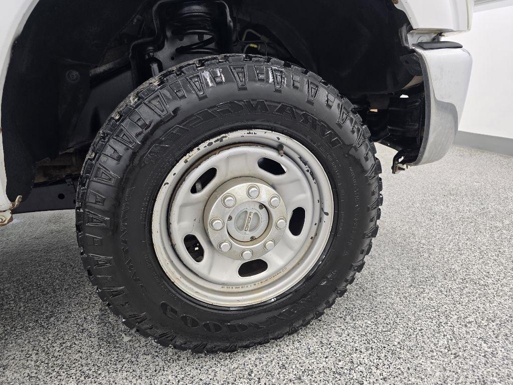 Ford F-350 SD XLT Crew Cab Long Bed 4WD 2011