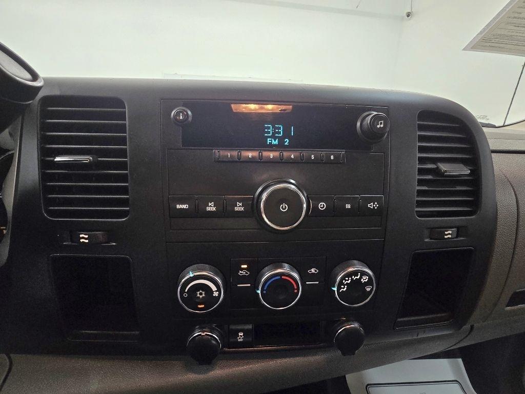 Chevrolet Silverado 3500HD Work Truck Long Box 2WD 2014