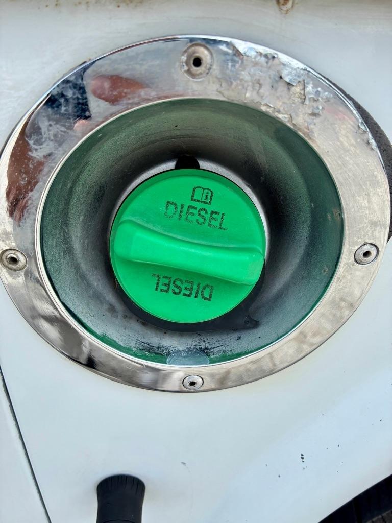 Chevrolet Silverado 2500HD Work Truck Crew Cab Long Box 4WD 2017