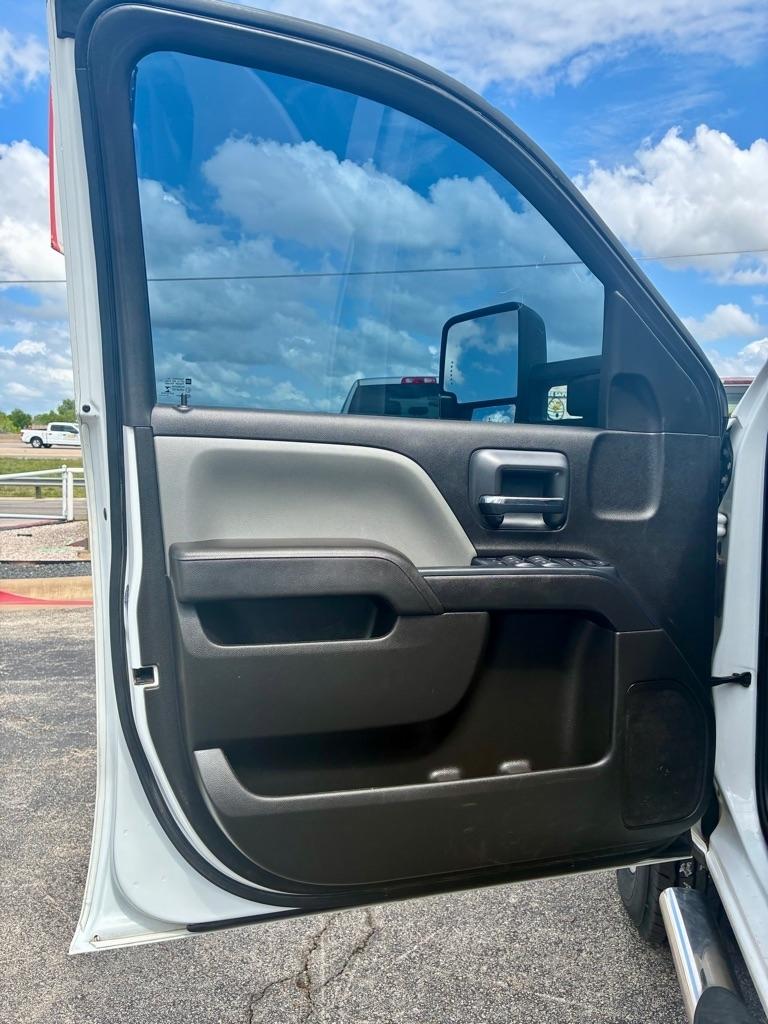 Chevrolet Silverado 2500HD Work Truck Crew Cab Long Box 4WD 2017