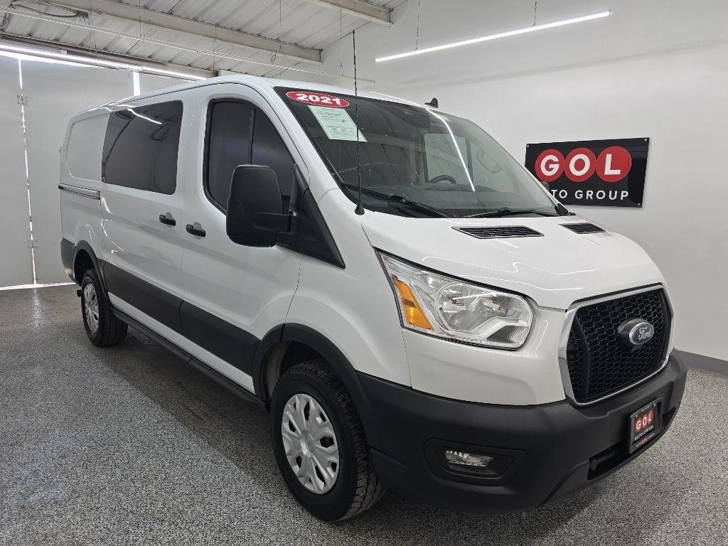 Ford Transit 250 Van Low Roof w/Sliding Pass. 130-in. WB 2021