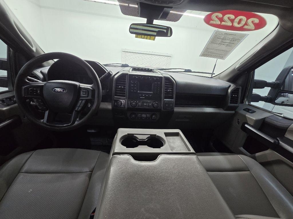 Ford F-250 SD XL Crew Cab 4WD 2022