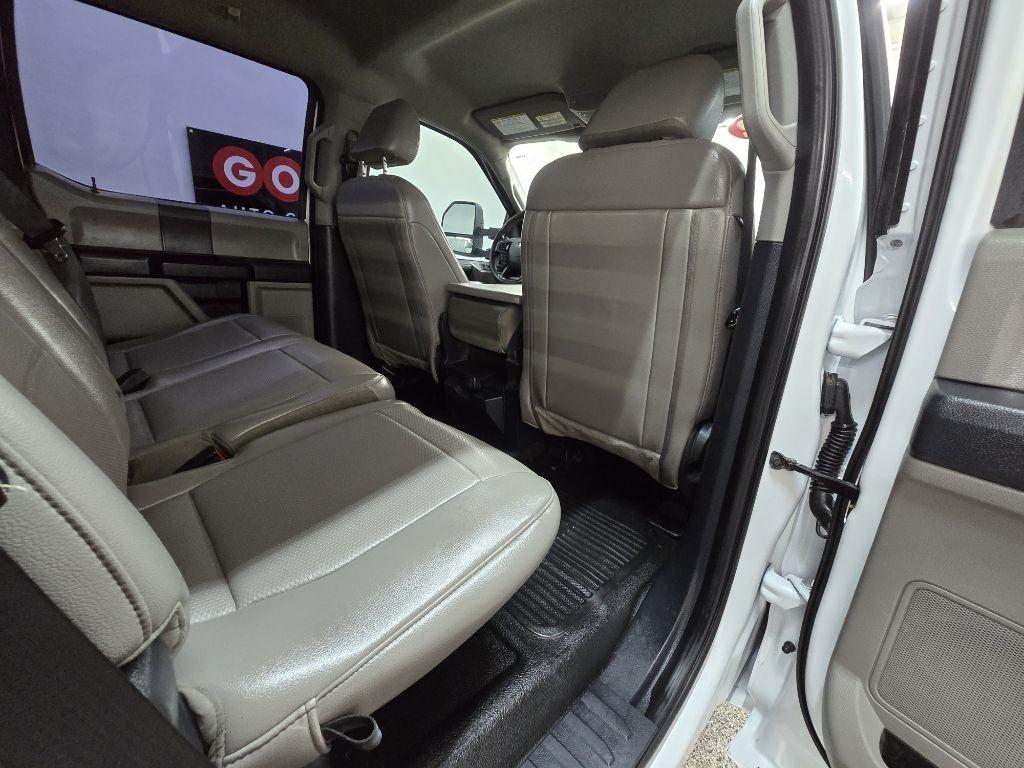 Ford F-250 SD XL Crew Cab 4WD 2022