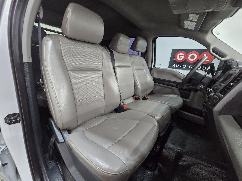 Ford F-250 SD XL Crew Cab 4WD 2022