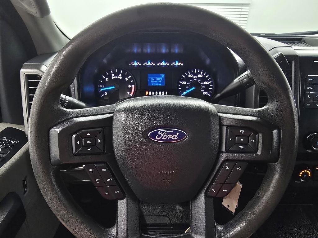 Ford F-250 SD XL Crew Cab 4WD 2022