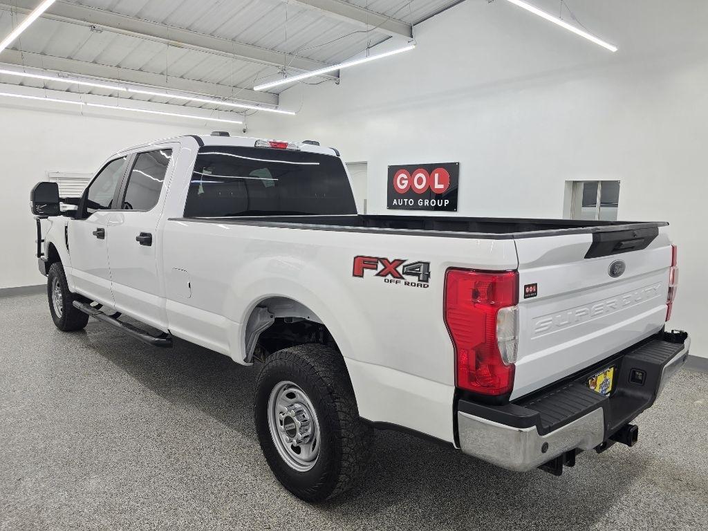 Ford F-250 SD XL Crew Cab 4WD 2022