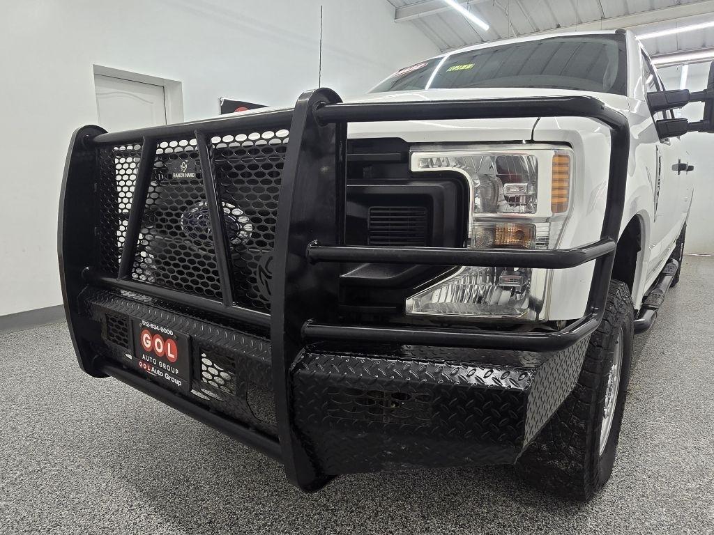 Ford F-250 SD XL Crew Cab 4WD 2022