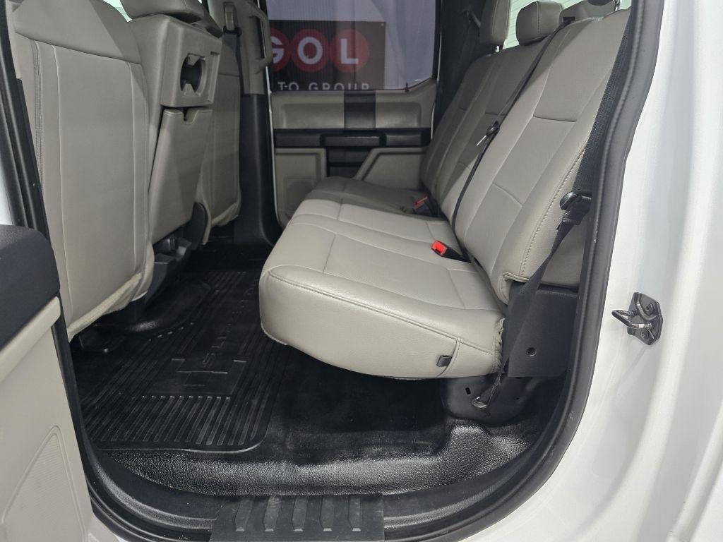 Ford F-250 SD XL Crew Cab 4WD 2022