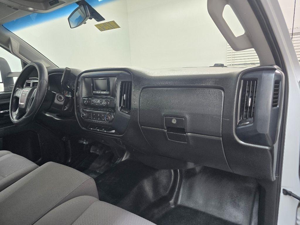 GMC Sierra 2500HD Base Long Box 2WD 2015