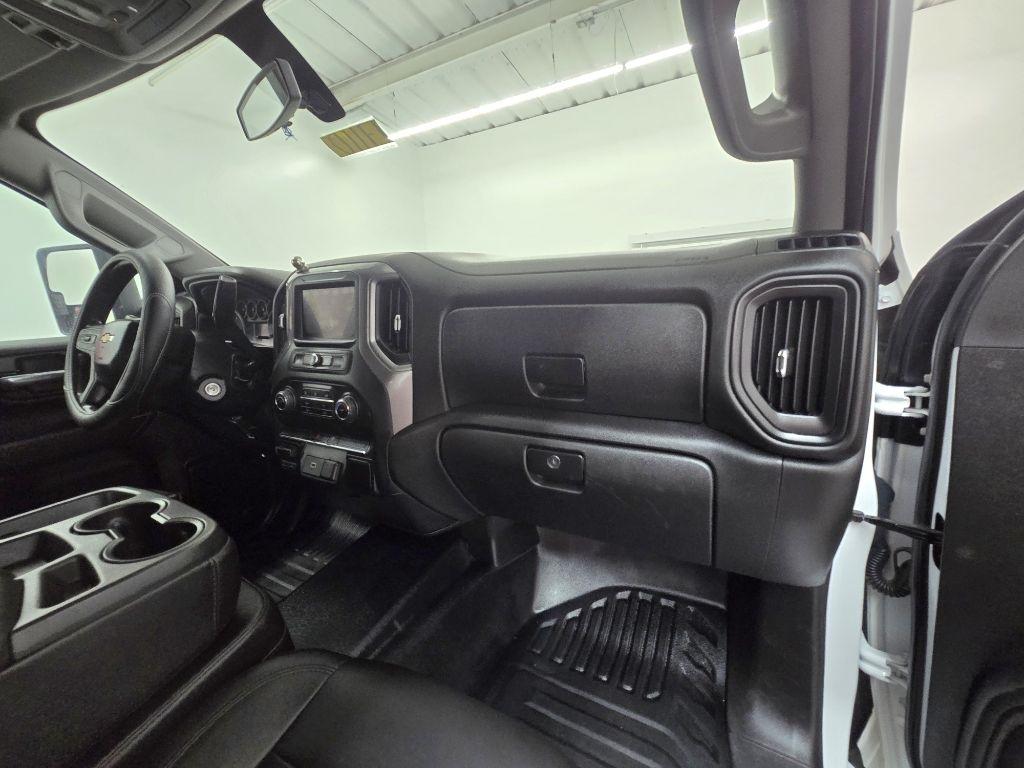 Chevrolet Silverado 2500HD Work Truck Crew Cab Short Box 4WD 2020