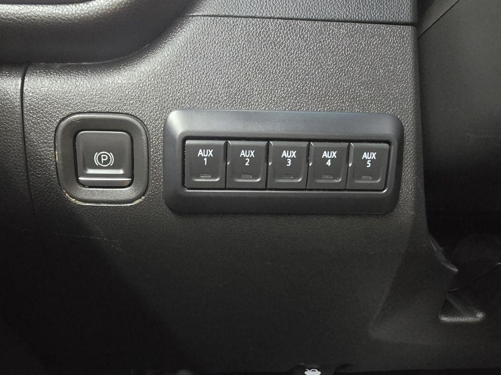 Chevrolet Silverado 2500HD Work Truck Double Cab Short Box 2WD 2022