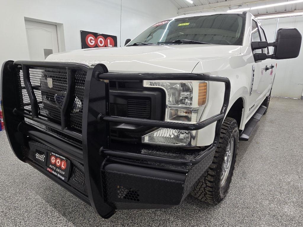 Ford F-250 SD XL Crew Cab 4WD 2020