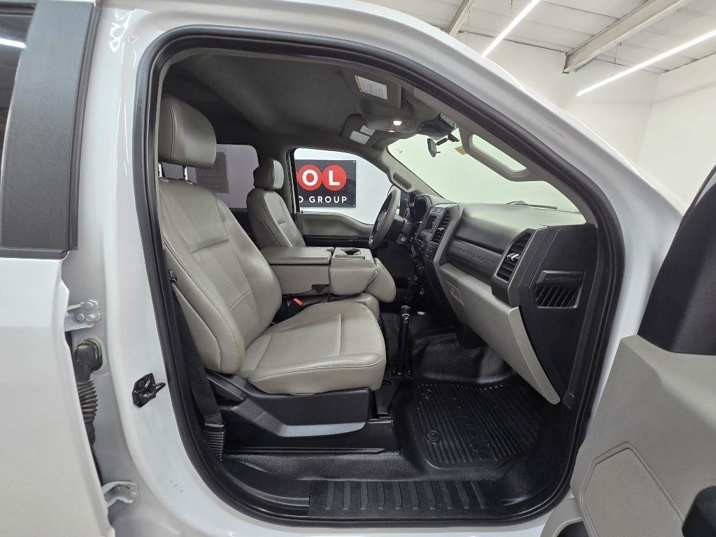 Ford F-250 SD XL Crew Cab 4WD 2020