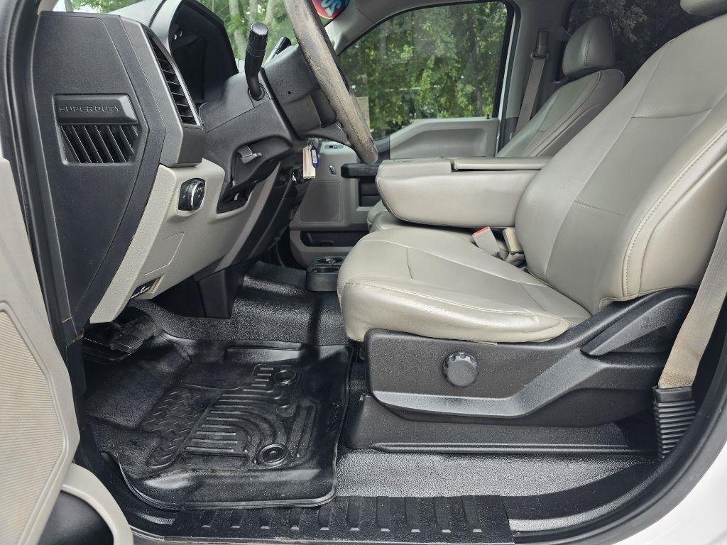Ford F-250 SD XL Crew Cab 4WD 2019