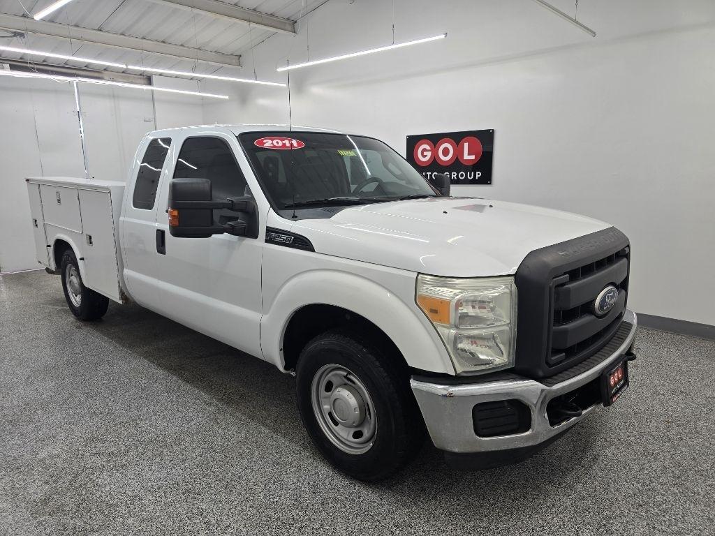 2011 Ford F-250 SD XLT SuperCab Long Bed 2WD