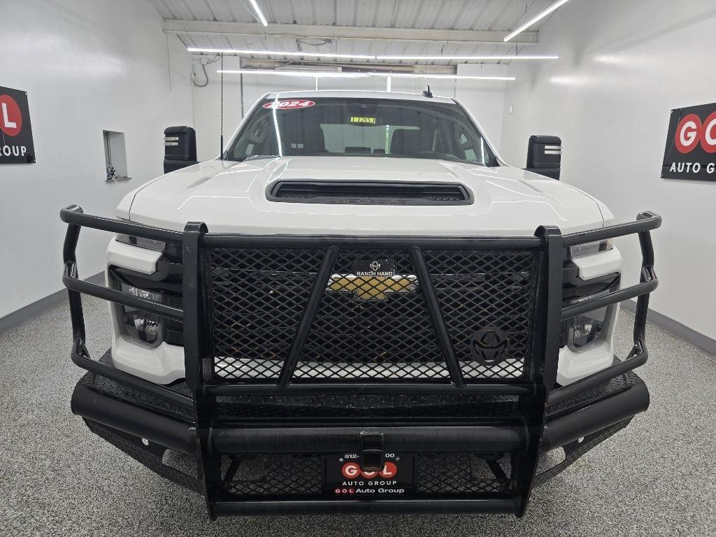 Chevrolet Silverado 2500HD Work Truck Crew Cab Short Box 4WD 2024