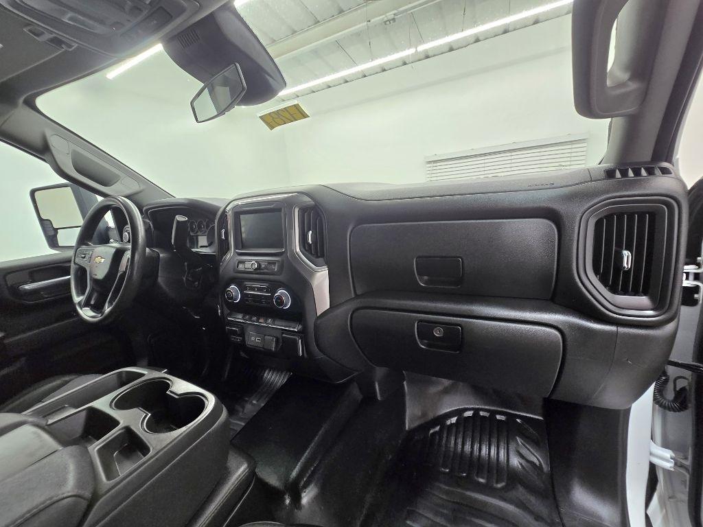 Chevrolet Silverado 2500HD Work Truck Crew Cab Short Box 4WD 2024
