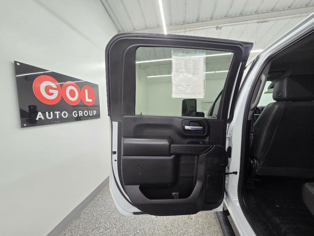 Chevrolet Silverado 2500HD Work Truck Crew Cab Short Box 4WD 2024