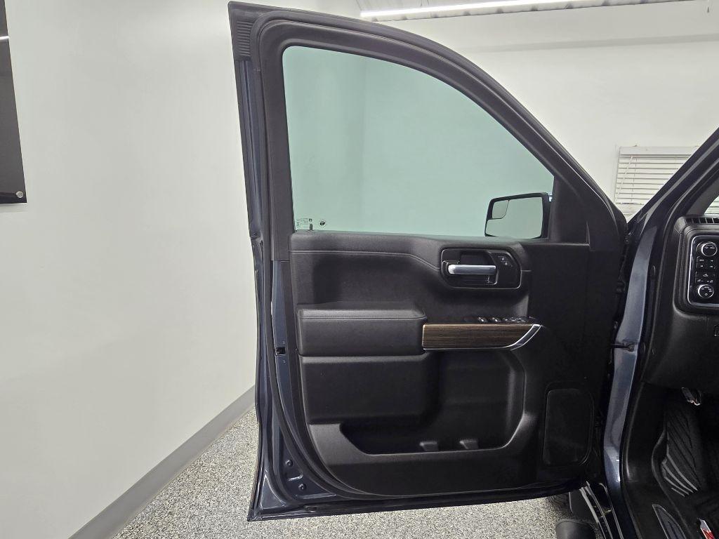 Chevrolet Silverado 1500 LT Crew Cab 4WD 2021