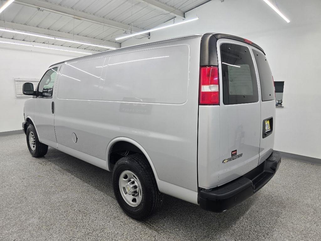 Chevrolet Express 2500 Cargo 2024