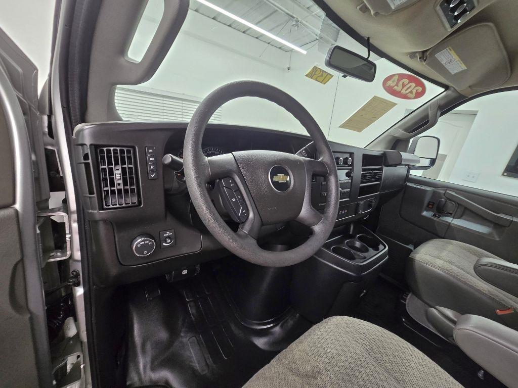 Chevrolet Express 2500 Cargo 2024