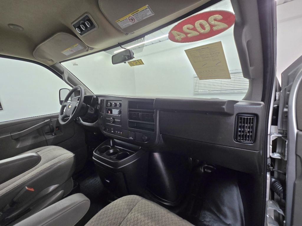 Chevrolet Express 2500 Cargo 2024