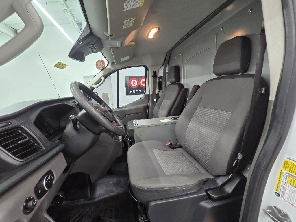 Ford Transit 350 Van Low Roof Sliding Pass. 130-in. WB 2020
