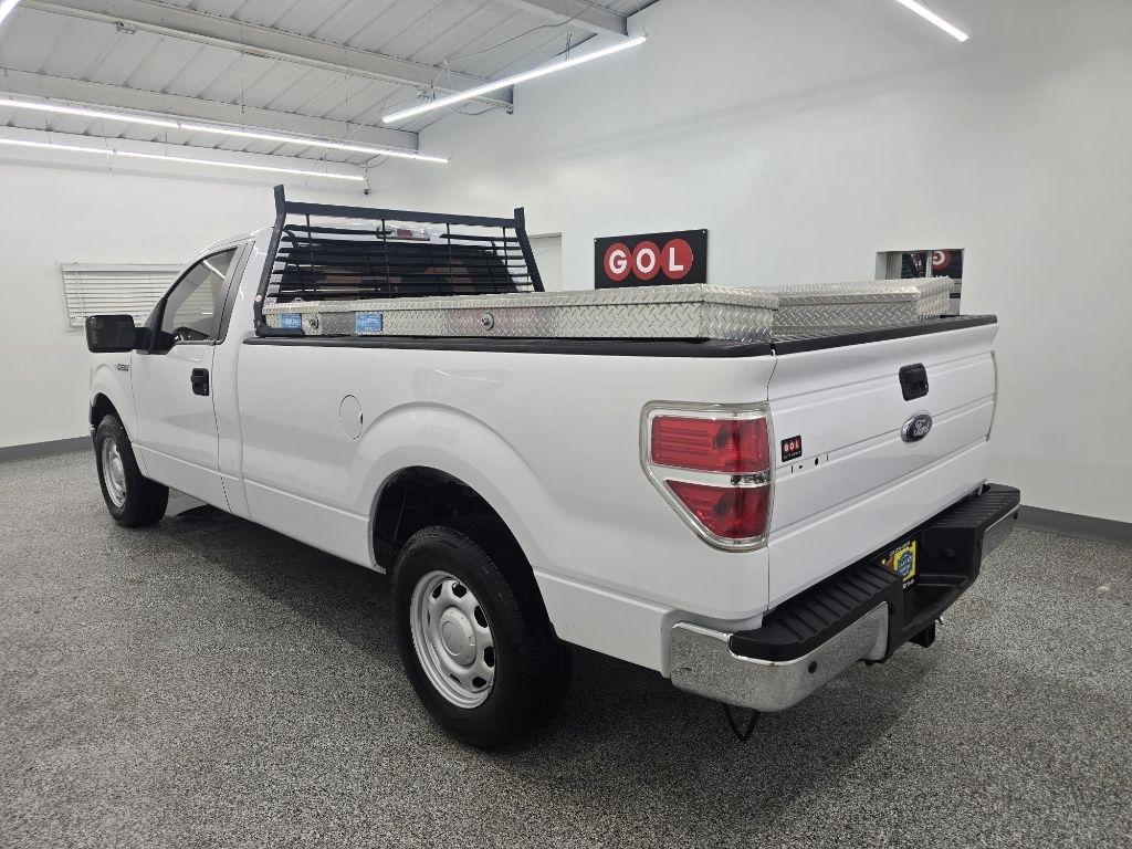 Ford F-150 XL 8-ft. Bed 2WD 2014