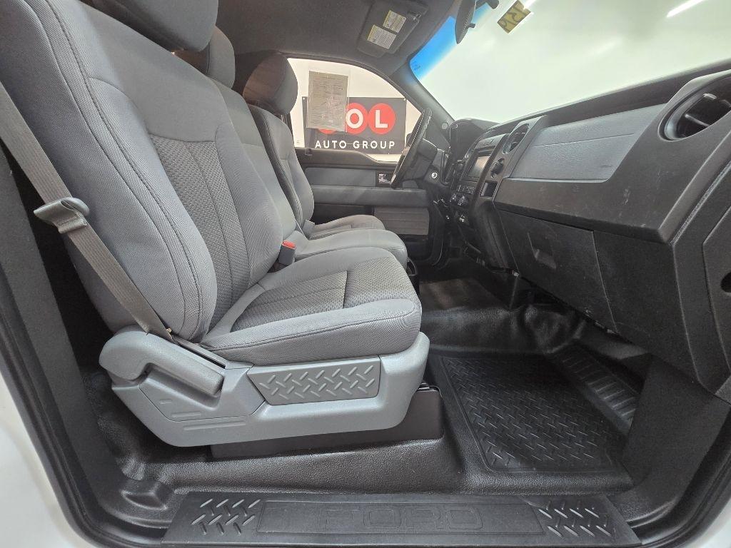 Ford F-150 XL 8-ft. Bed 2WD 2014