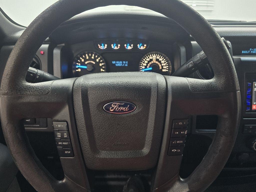 Ford F-150 XL 8-ft. Bed 2WD 2014