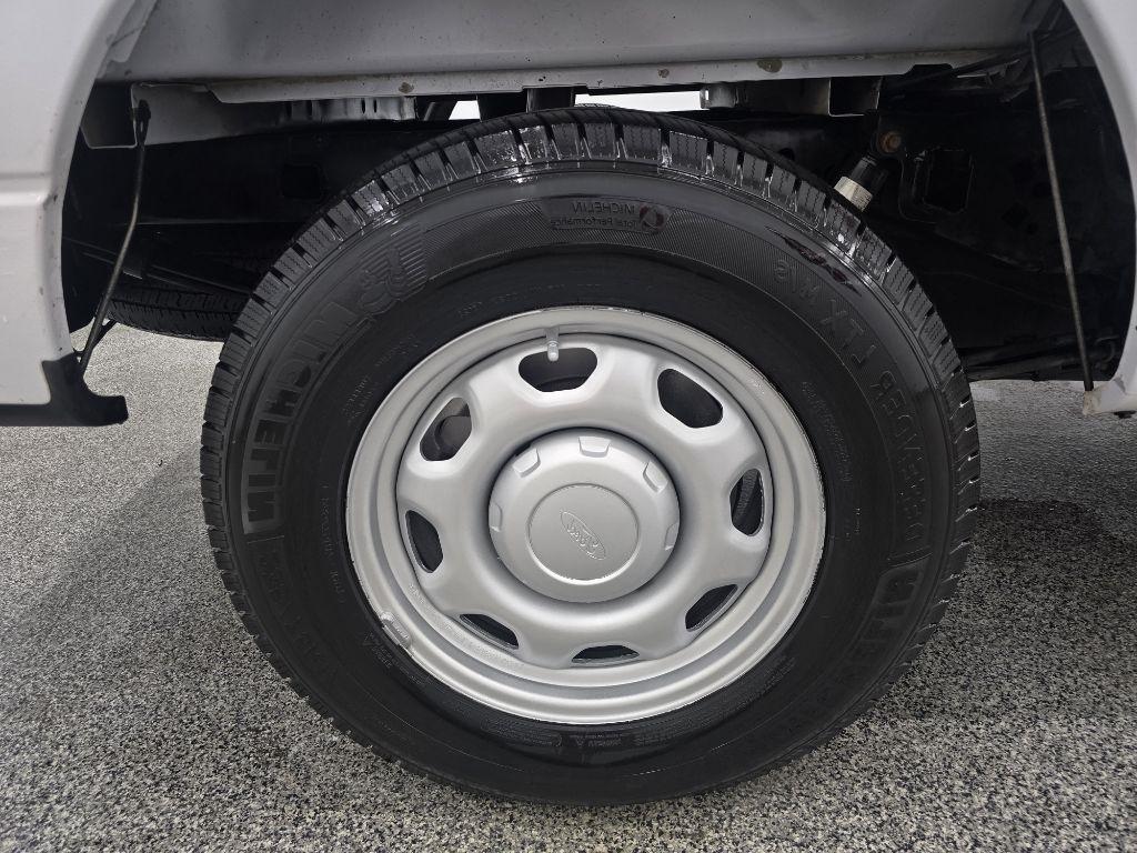 Ford F-150 XL 8-ft. Bed 2WD 2014