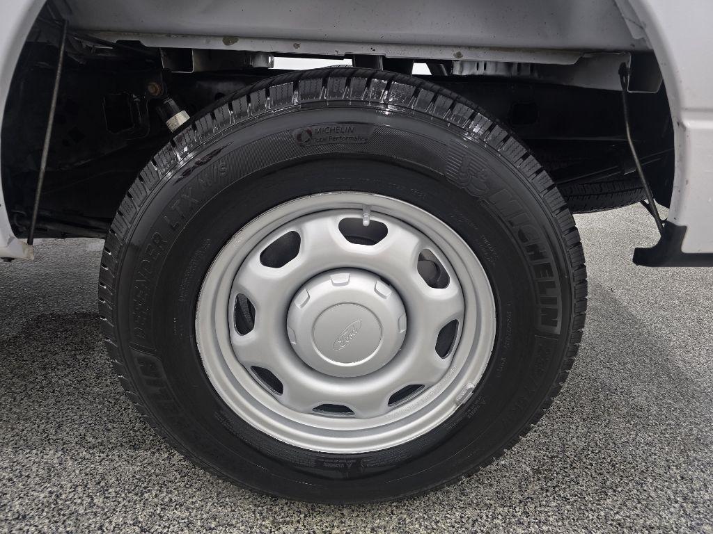 Ford F-150 XL 8-ft. Bed 2WD 2014