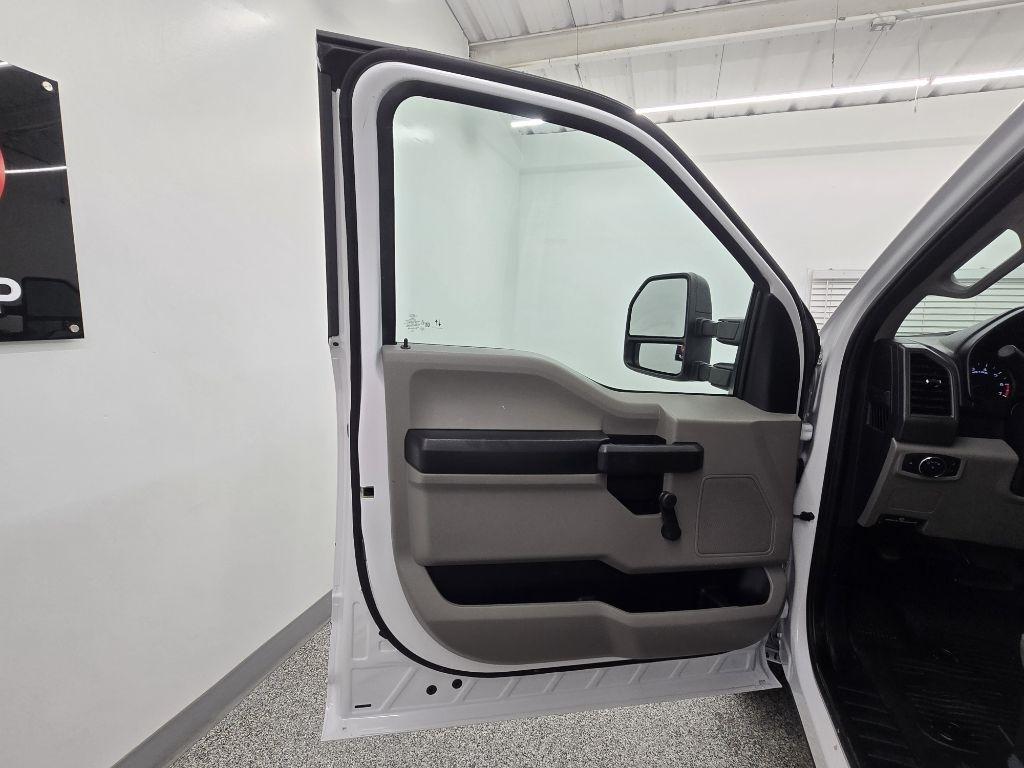 Ford F-250 SD XL SuperCab Long Bed 2WD 2020