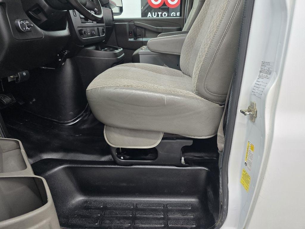 GMC Savana G2500 Cargo 2022
