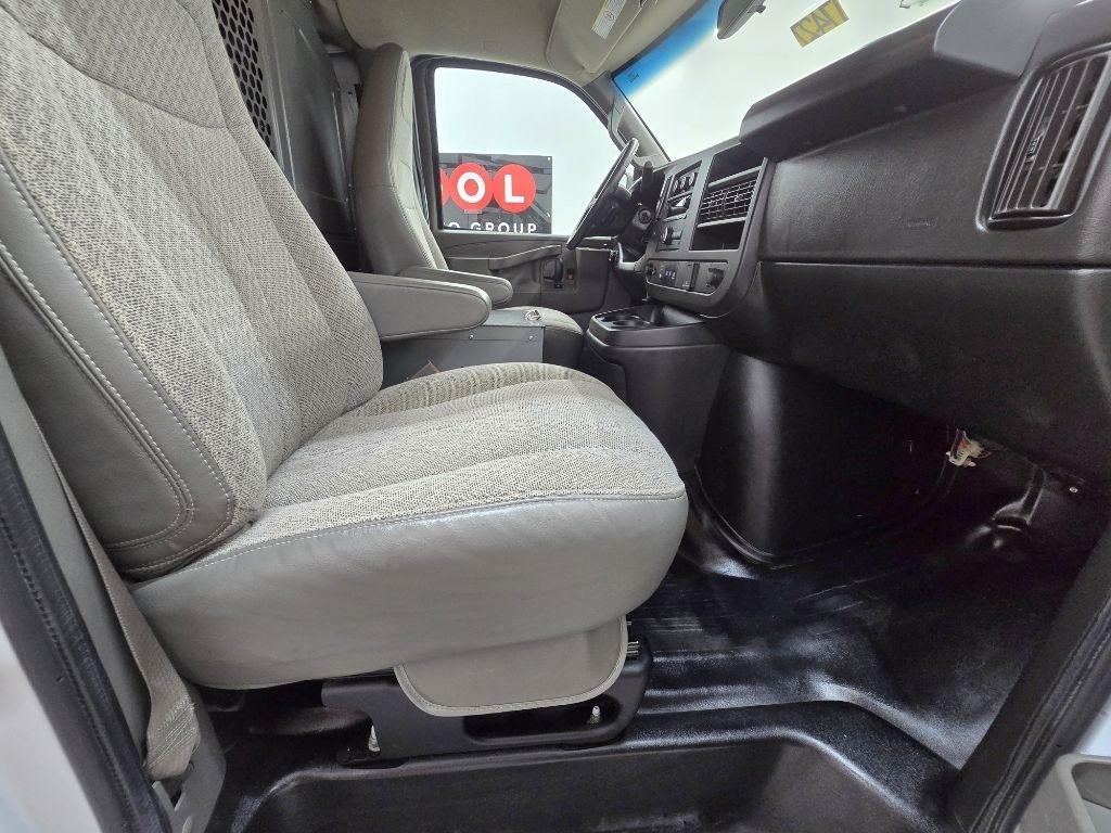 GMC Savana G2500 Cargo 2022