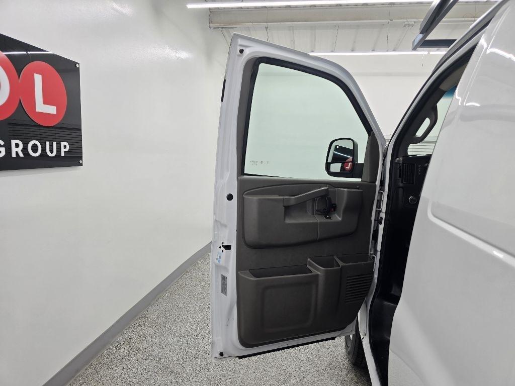 GMC Savana G2500 Cargo 2022