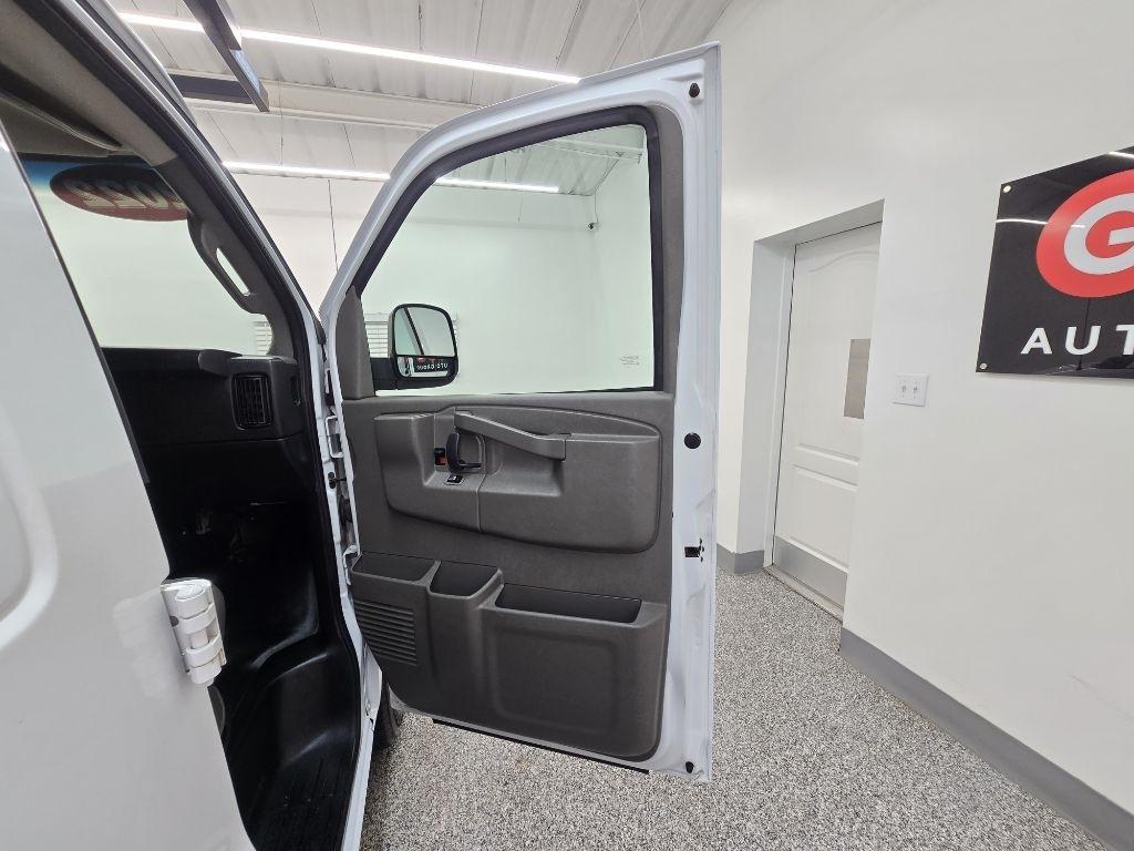 GMC Savana G2500 Cargo 2022