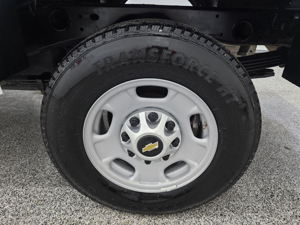 Chevrolet Silverado 2500HD Work Truck Crew Cab Short Box 2WD 2020