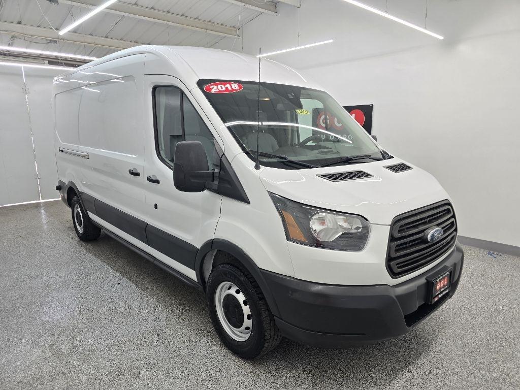 2018 Ford Transit 150 Van Med. Roof w/Sliding Pass. 148-in. WB