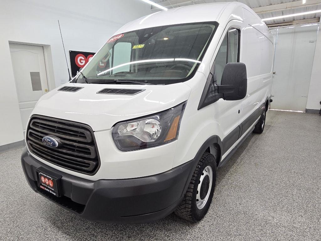 Ford Transit 150 Van Med. Roof w/Sliding Pass. 148-in. WB 2018