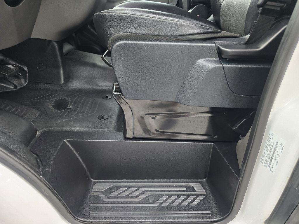 Ford Transit 350 Van Low Roof w/Sliding Pass. 130-in. WB 2023