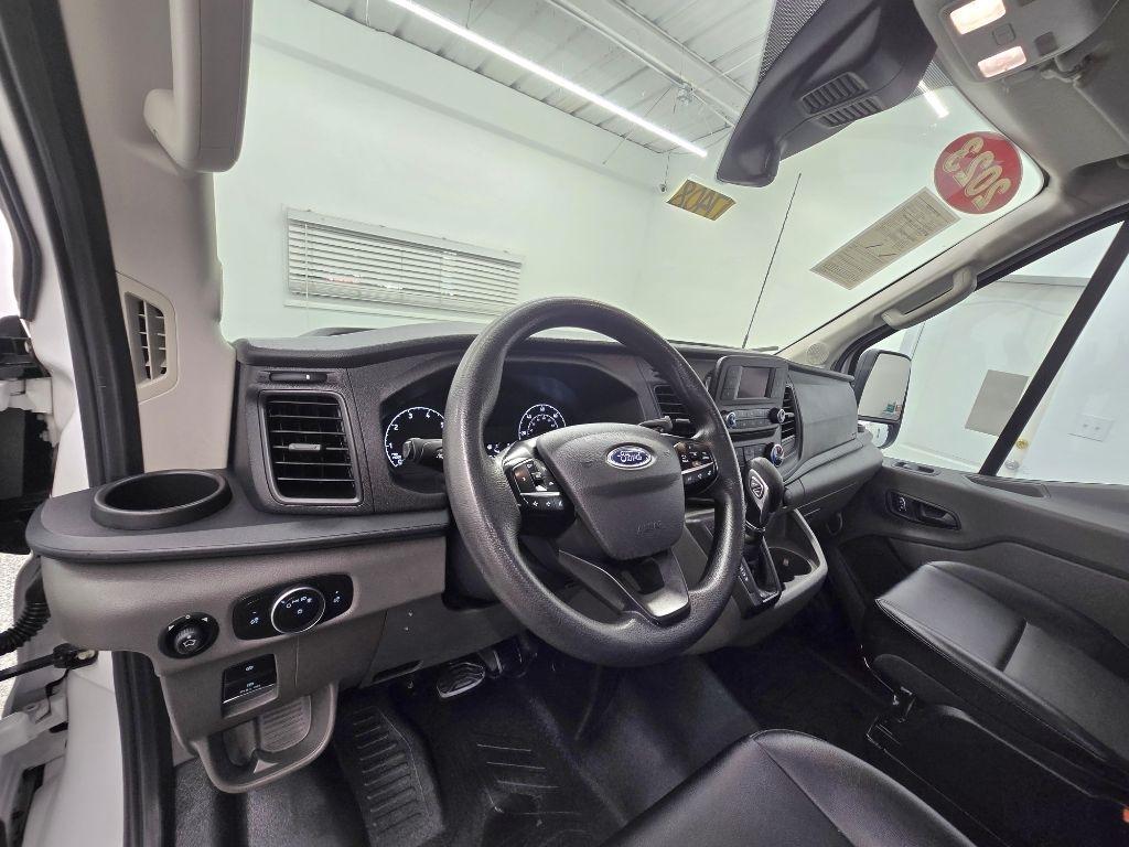 Ford Transit 350 Van Low Roof w/Sliding Pass. 130-in. WB 2023