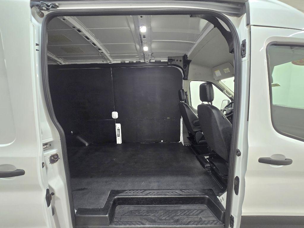 Ford Transit 350 Van Low Roof w/Sliding Pass. 130-in. WB 2023