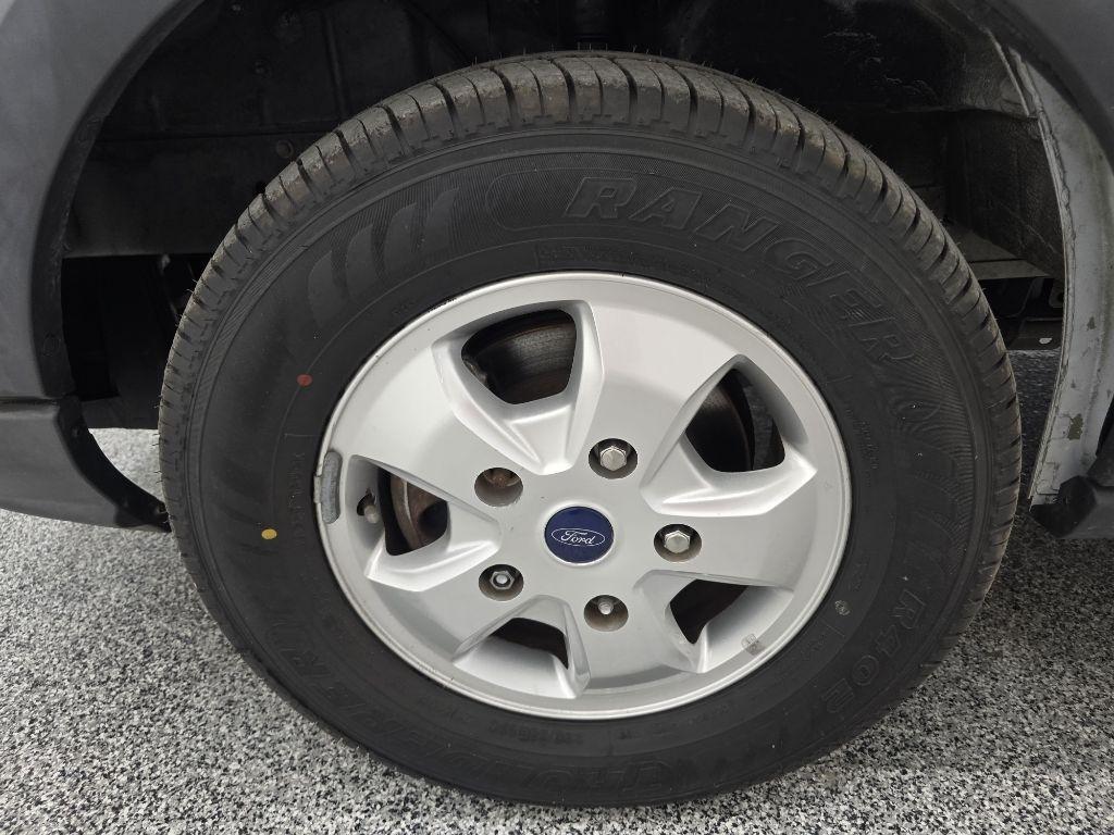Ford Transit 150 Van Low Roof 60/40 Pass. 130-in. WB 2018