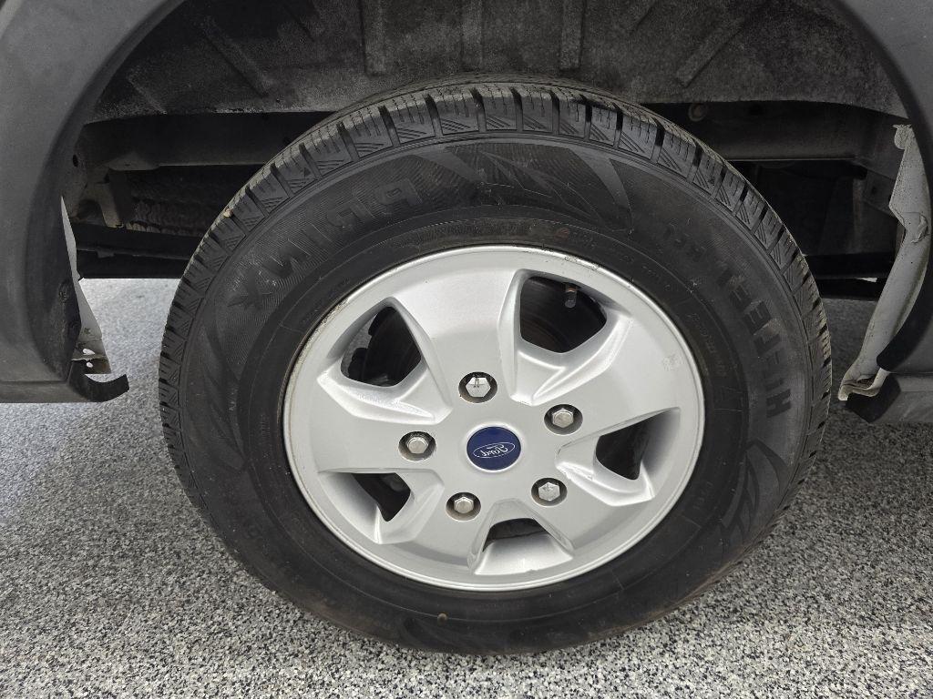 Ford Transit 150 Van Low Roof 60/40 Pass. 130-in. WB 2018